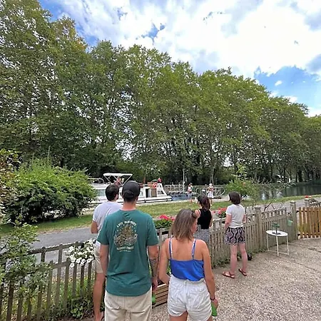 Maison Eclusiere Le Coup De Pompe 马尔芒德