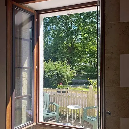 Maison Eclusiere Le Coup De Pompe