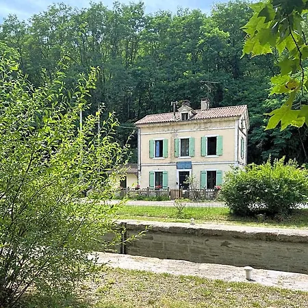 Maison Eclusiere Le Coup De Pompe 马尔芒德